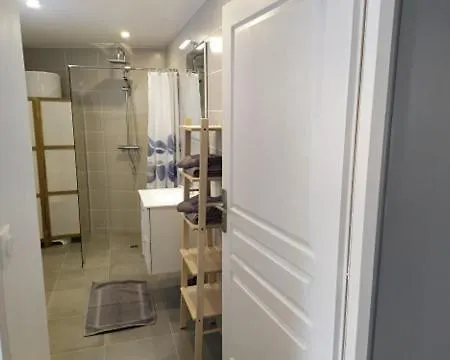 Bed & Breakfast Les De La Source - Tadorne 3*